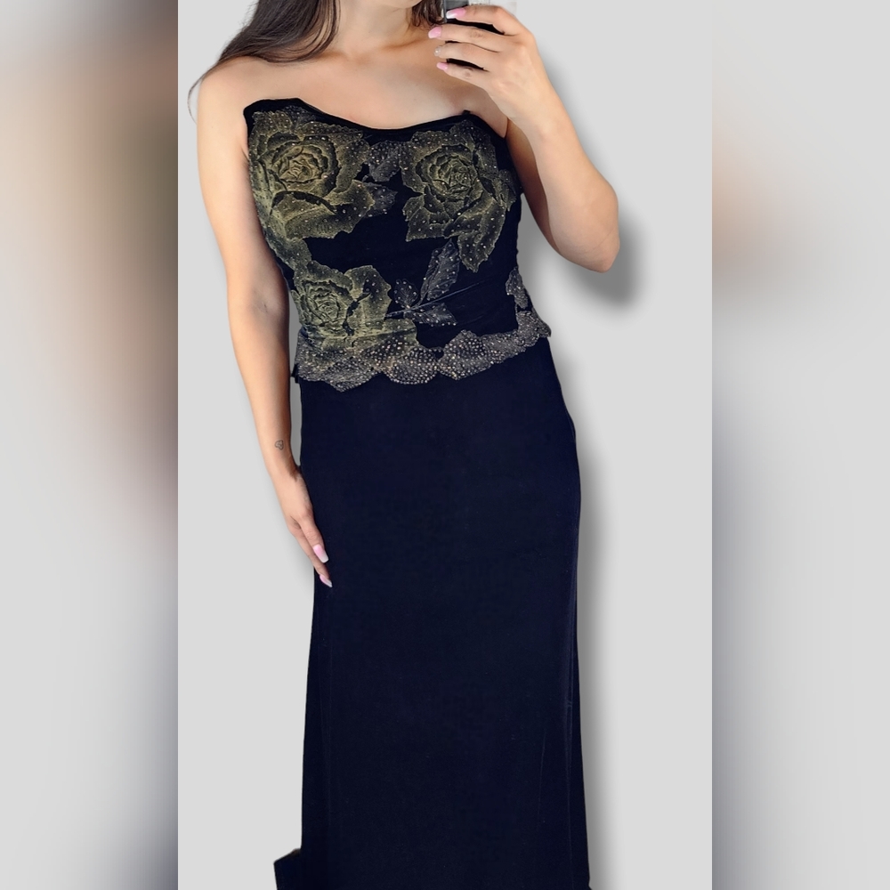 Vintage strapless Tadashi 90's Beaded Velvet dress